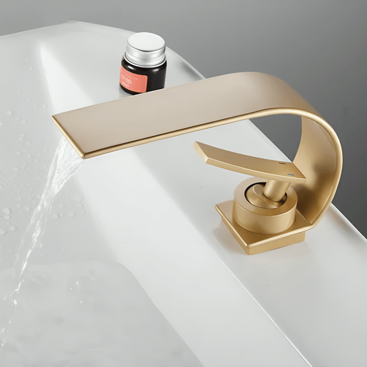 Robinet cascade doré salle de bain – Mitigeur design moderne