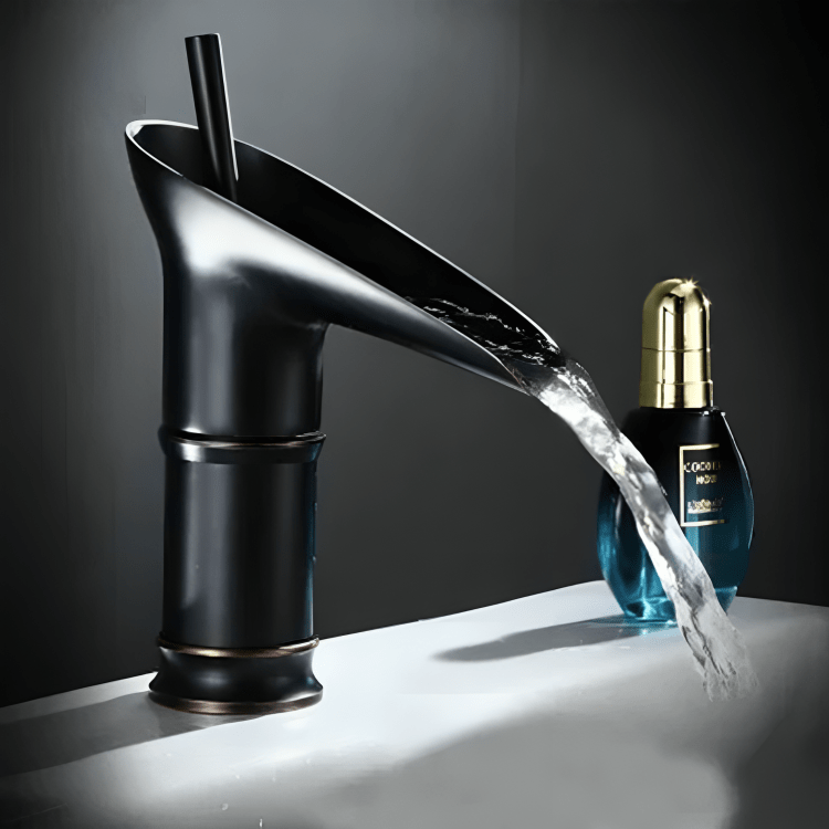 Robinet de lavabo haut en laiton brossé cascade – Style antique