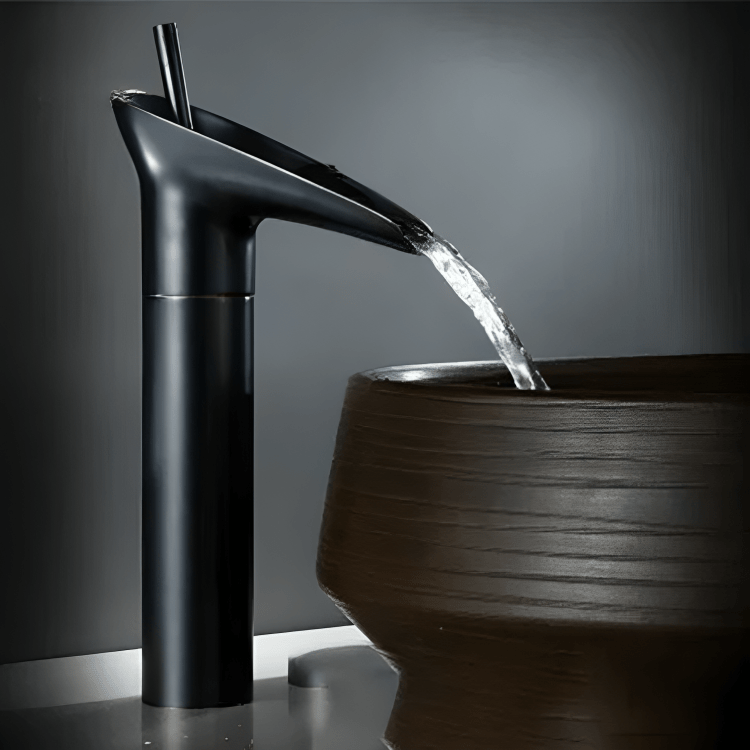 Robinet de lavabo haut en laiton brossé cascade – Style antique
