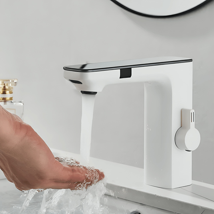 Robinet intelligent salle de bain blanc – Affichage température | Design moderne