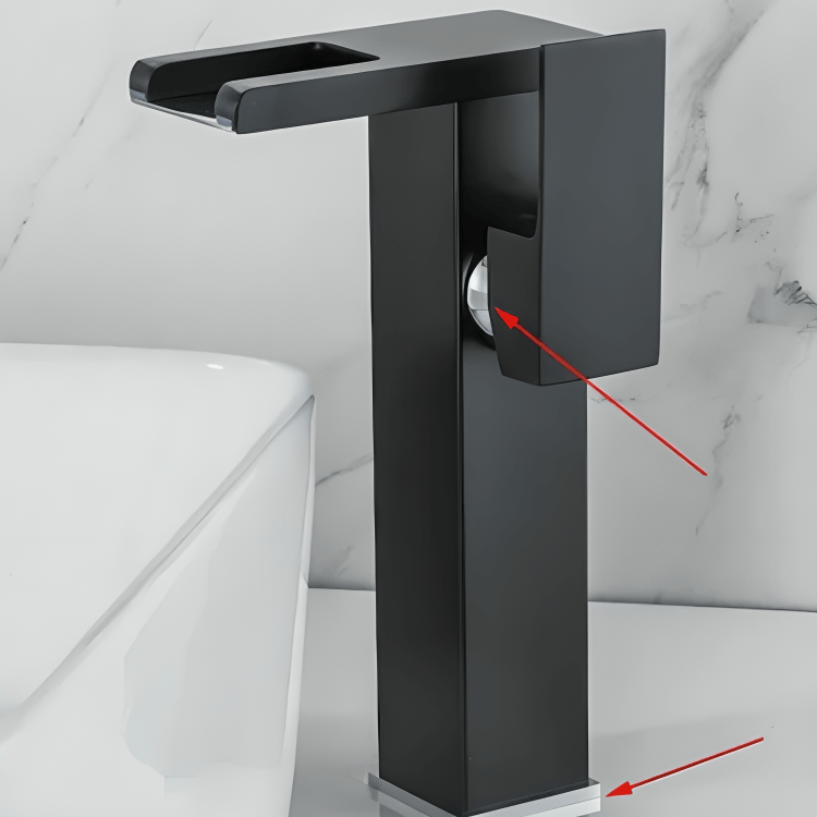 Robinet LED noir avec bec cascade – Température lumineuse